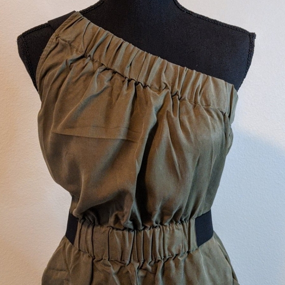 Anthropologie one-shoulder jumpsuit - Picture 2 of 3